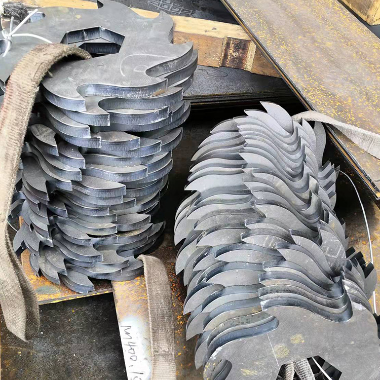 Wear resistant steel plate crushing blade processing